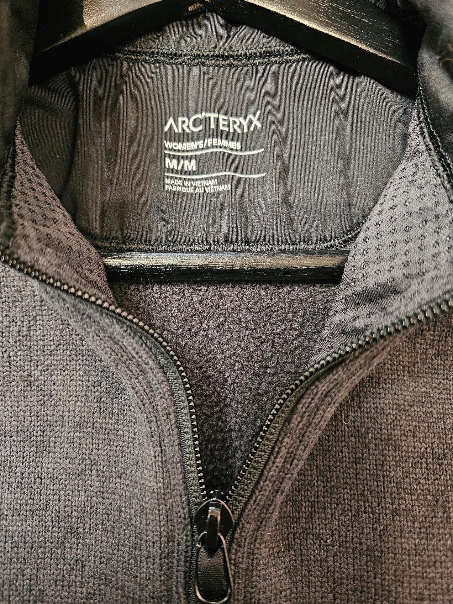 Arcteryx womens Covert cardigan grey full zip sweater