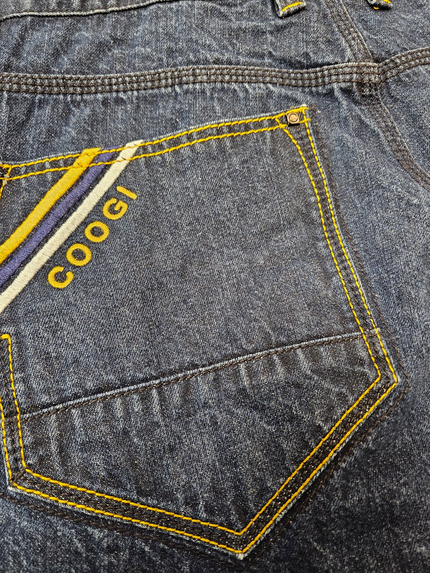 Coogi Australia Y2K denim jeans