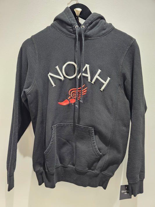 NOAH wingedfoot  black pullover hoodie