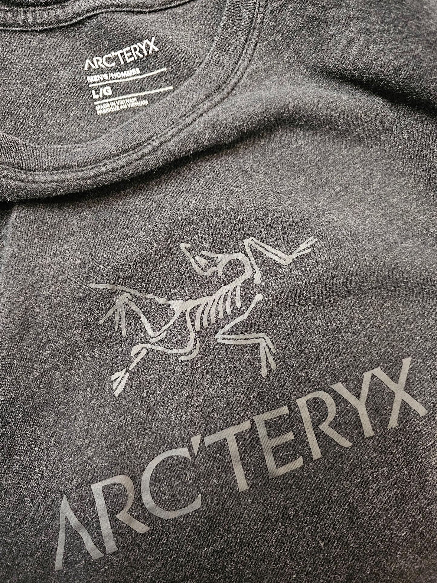 Arcteryx classic logo dark grey tshirt