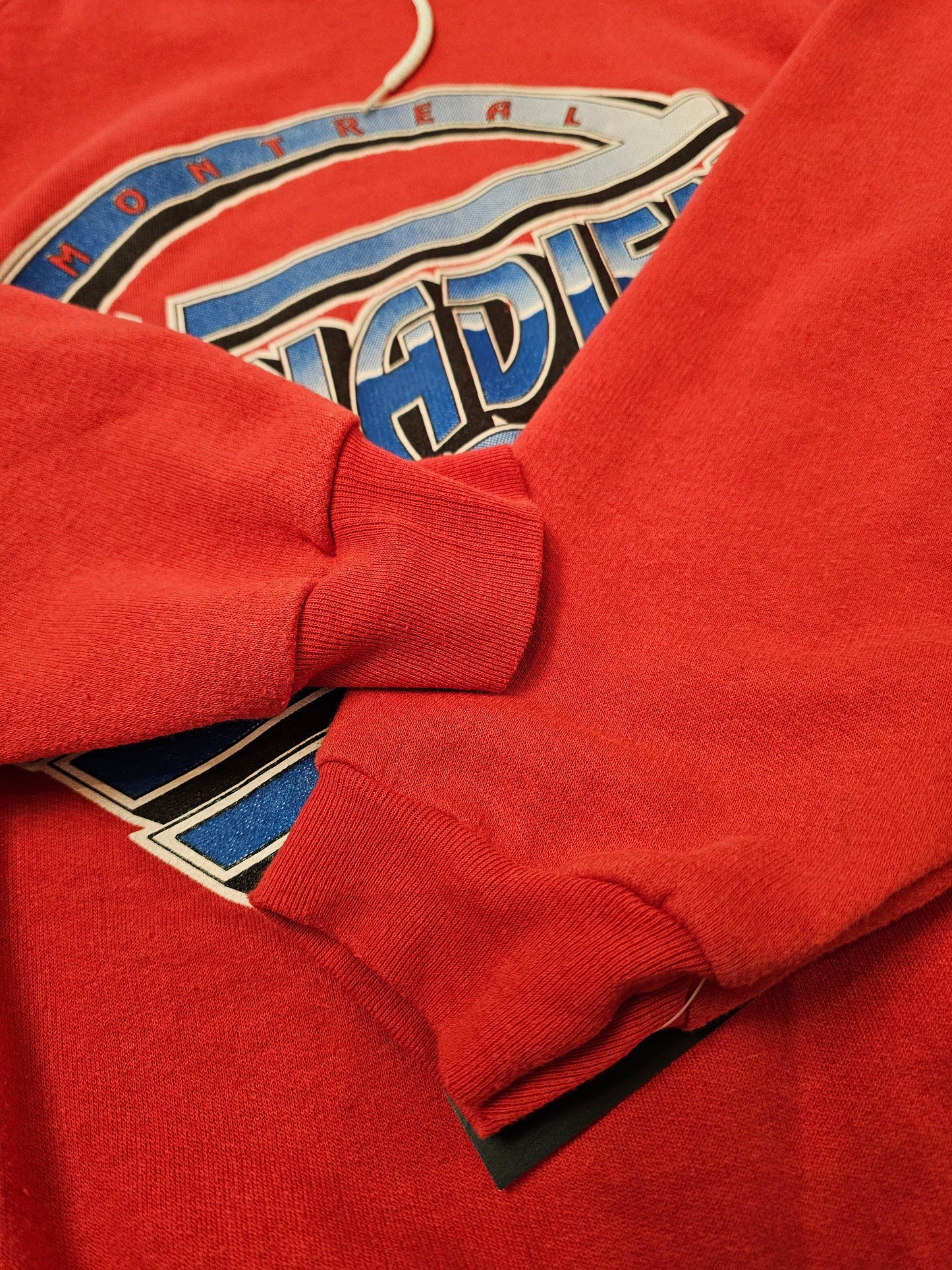 Montreal Canadiens 91' washed red pullover hoodie