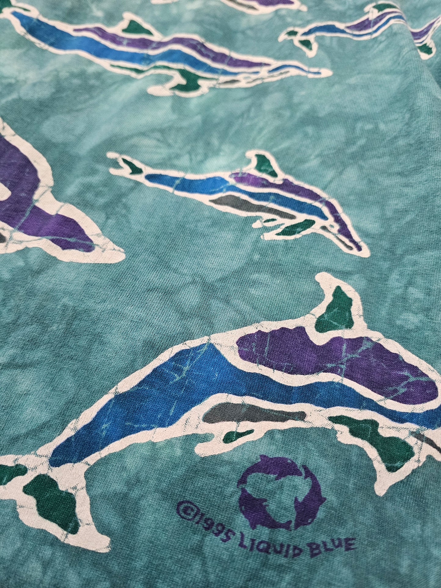 Vintage 95' liquid blue dolphins tie dye sthirt