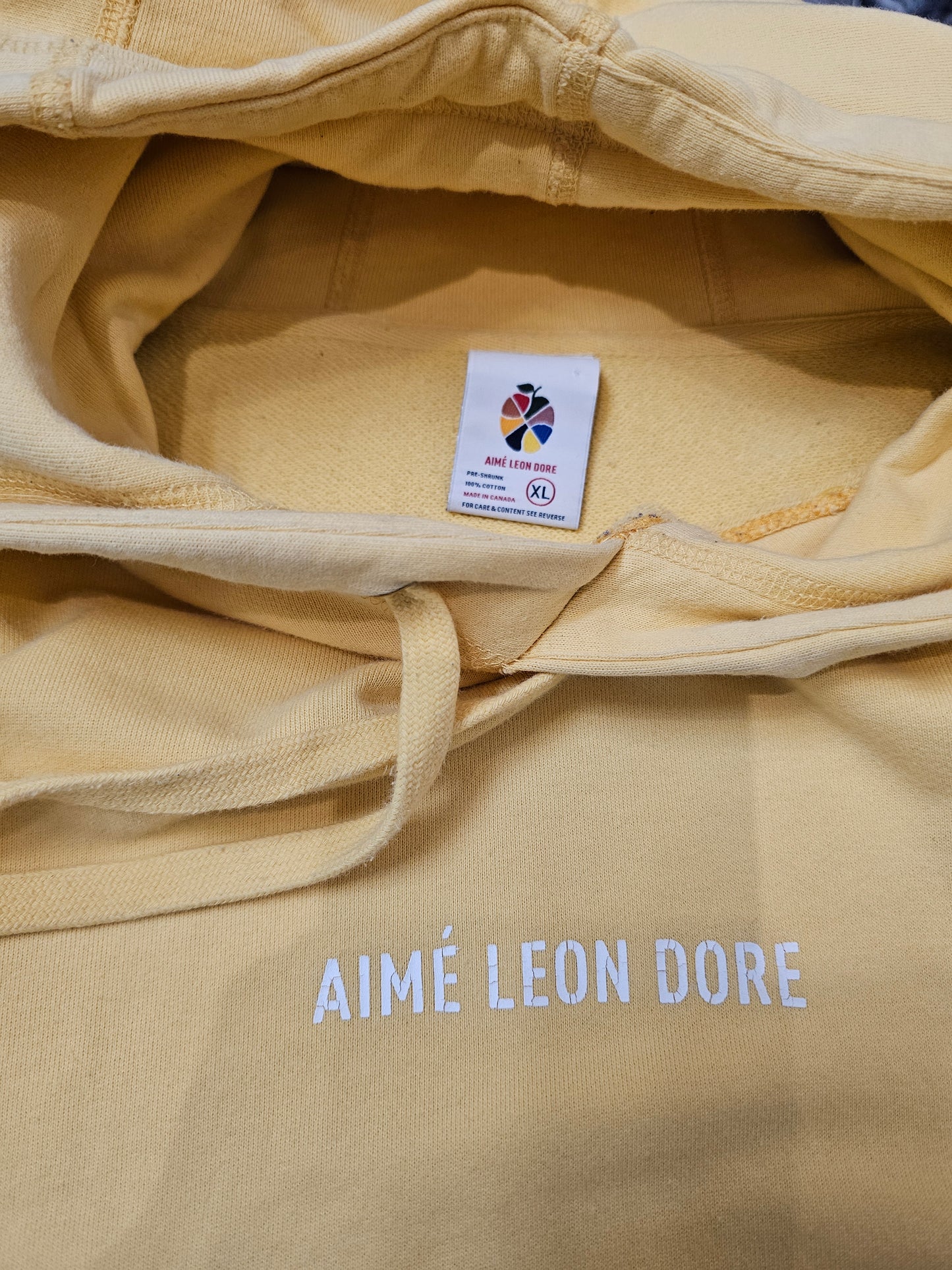 Aume leon dore classic logo yellow pullover hoodie