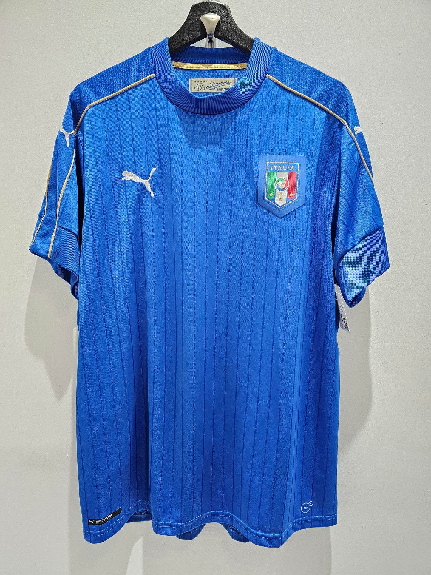 Puma Italia 2016-17 Home Kit Jersey