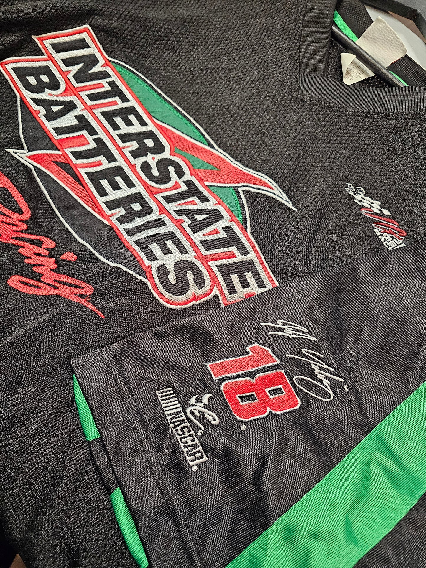 S'07 Chase authentic interstate batteries #18 JJ Yeley Race tshirt jersey