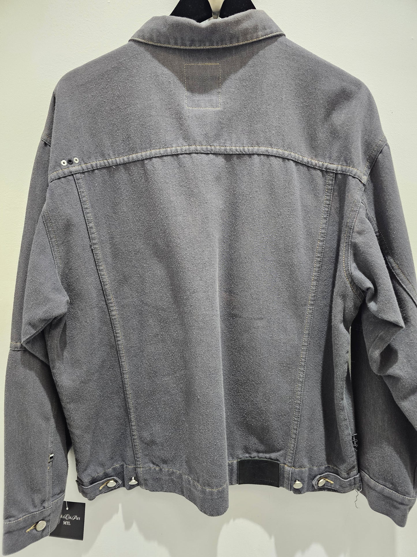 SeanJohn Y2k buttons washed denim longsleeve