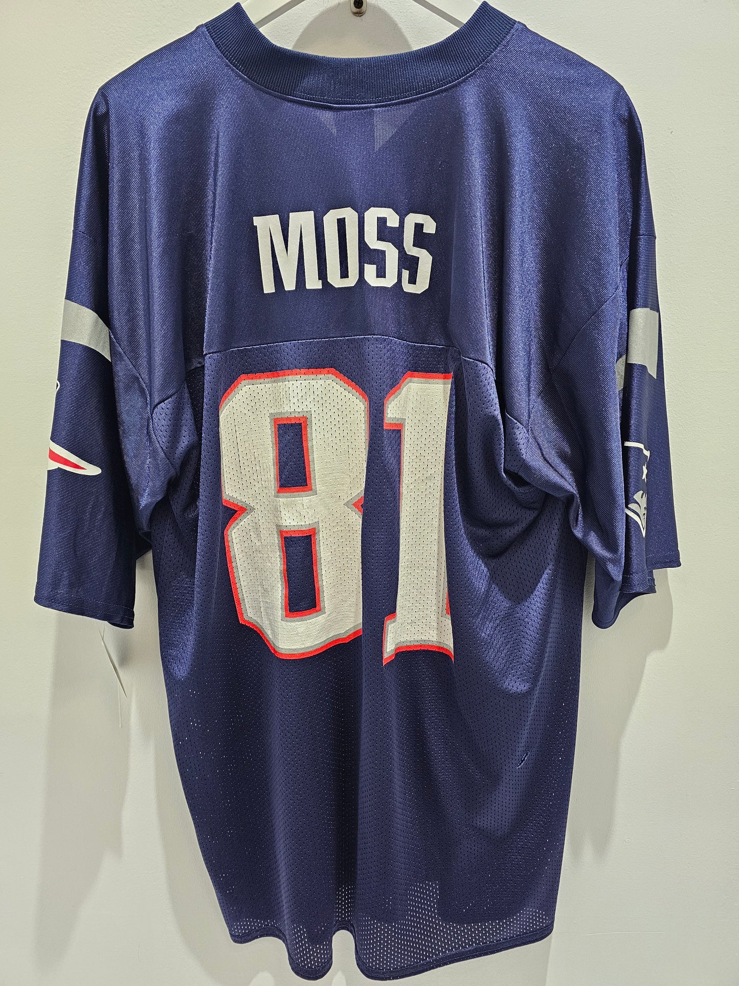 Reebok NFL New England patriots Randy moss #81 jersey