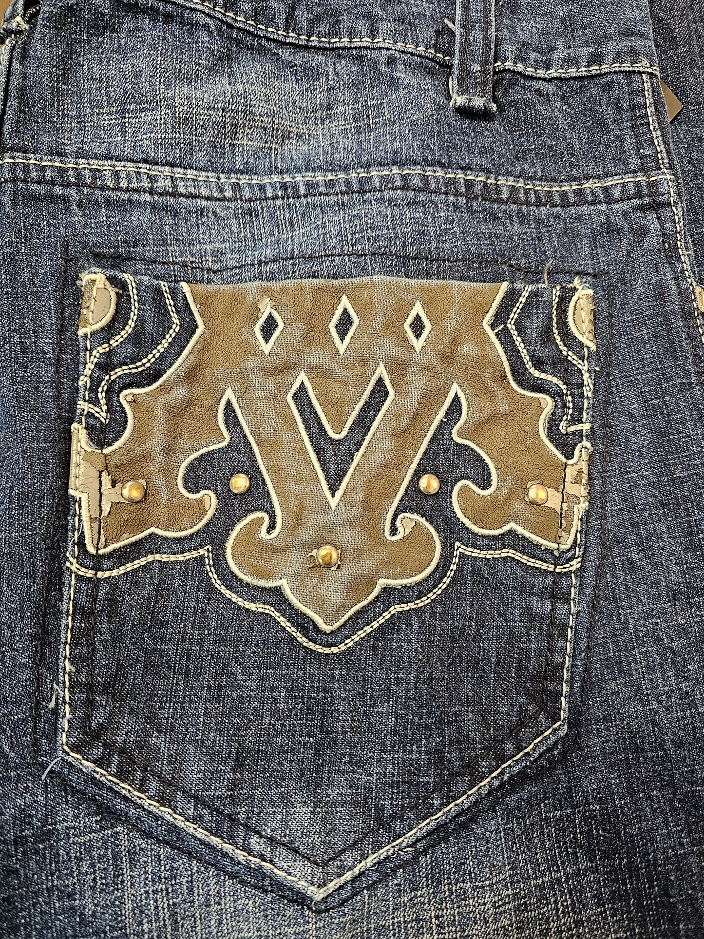 Avirex ltd y2k rhinestone washed denim jeans