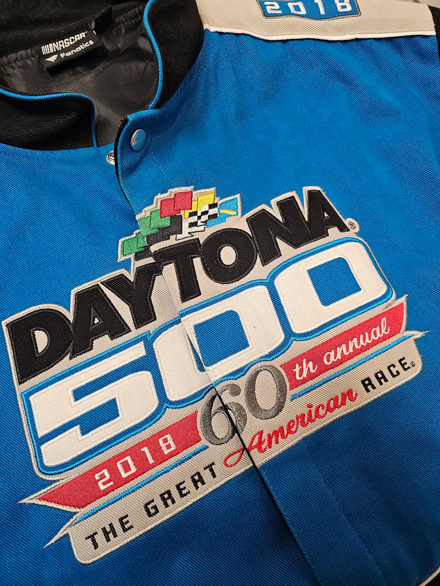 Nascar Fanatics Daytona 500 2018 buttons racing jacket