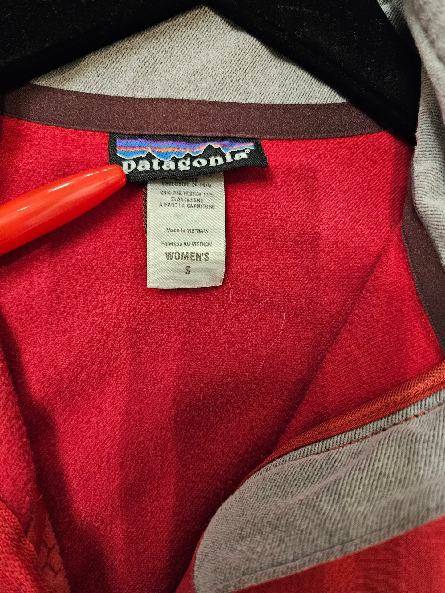 Patagonia womens F9 fullzipper jacket