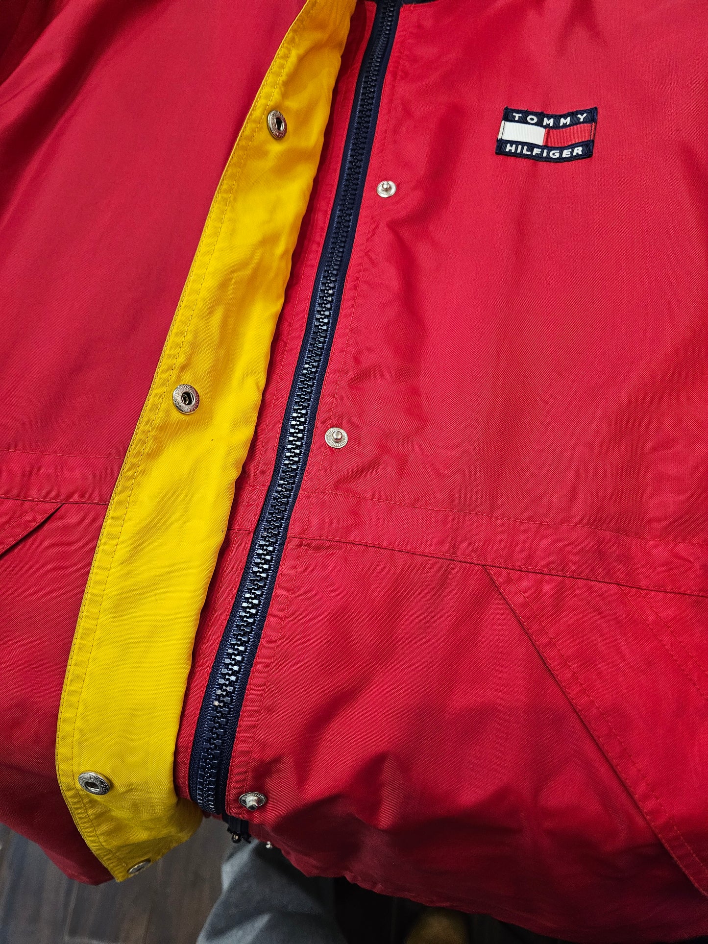 Tommy Hilfiger fullzip buttons windbreaker jacket