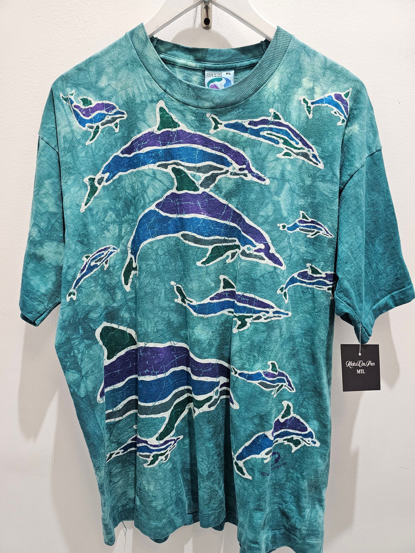 Vintage 95' liquid blue dolphins tie dye sthirt