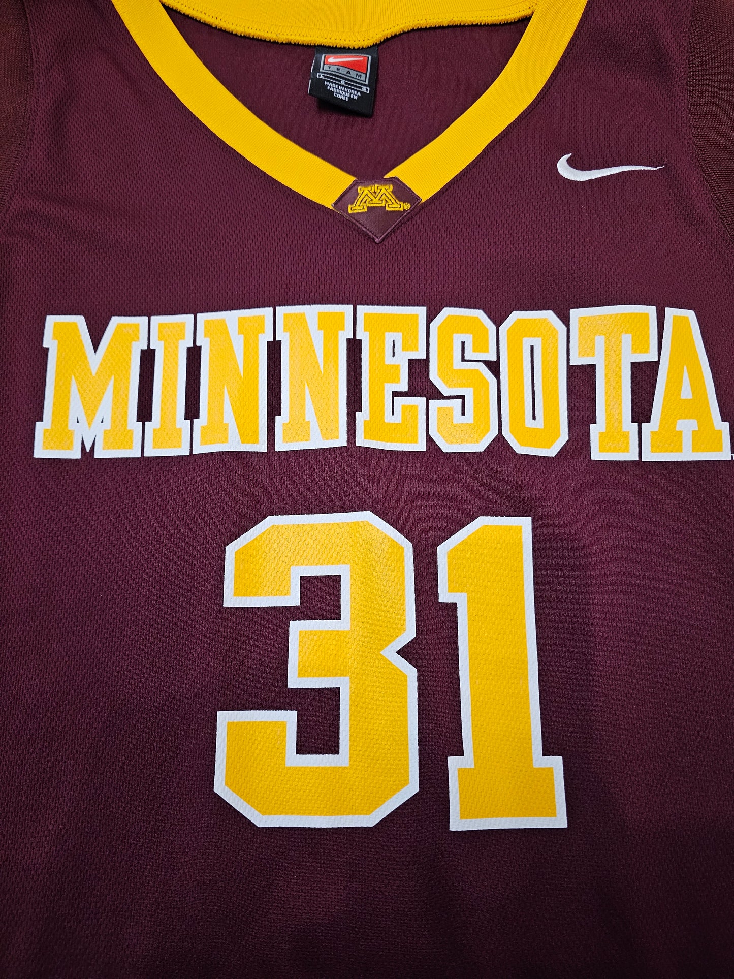 Nike Team University of Minnesota Gopher#31 Basketball Jersey 🏀