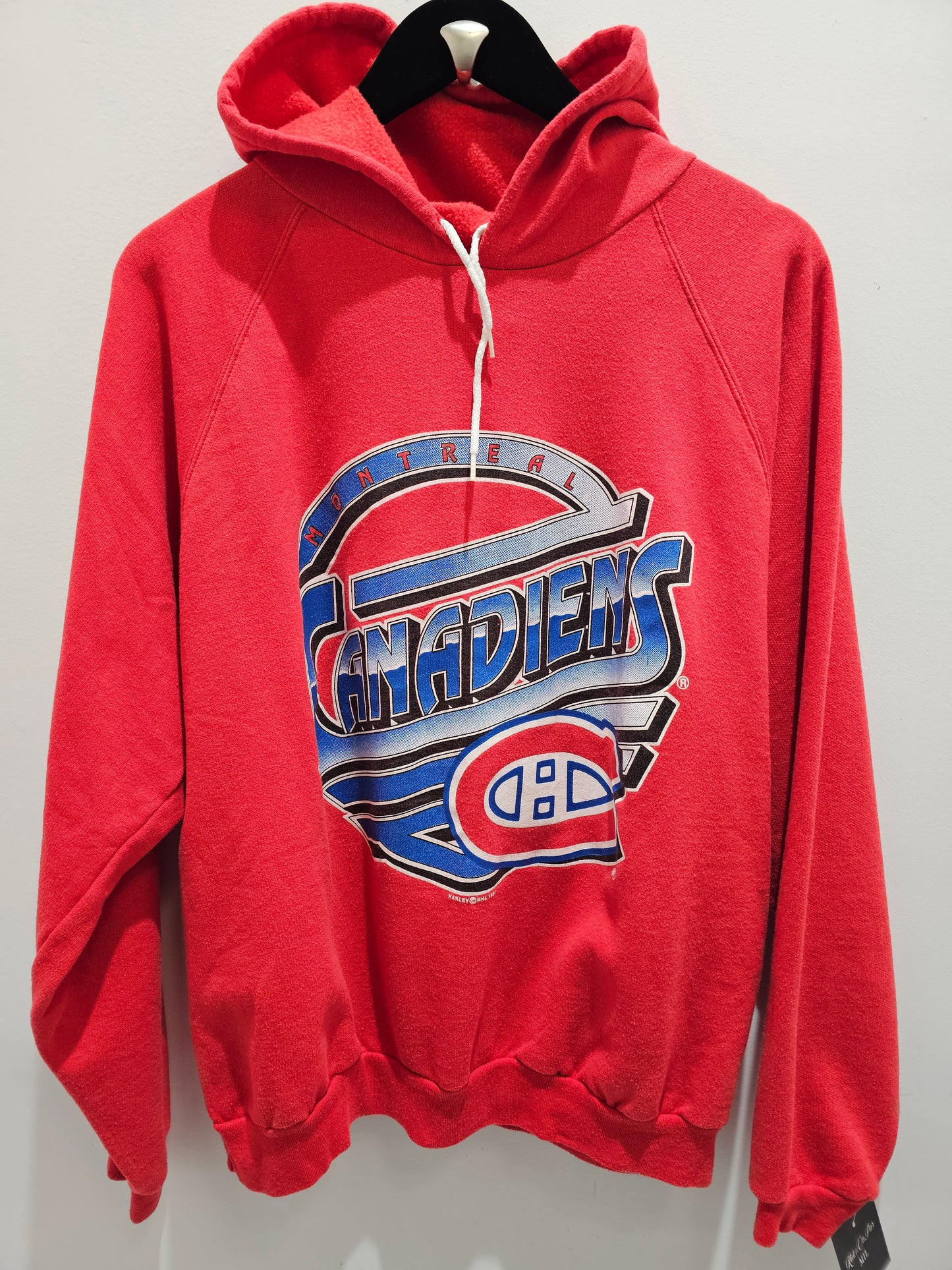 Montreal Canadiens 91' washed red pullover hoodie