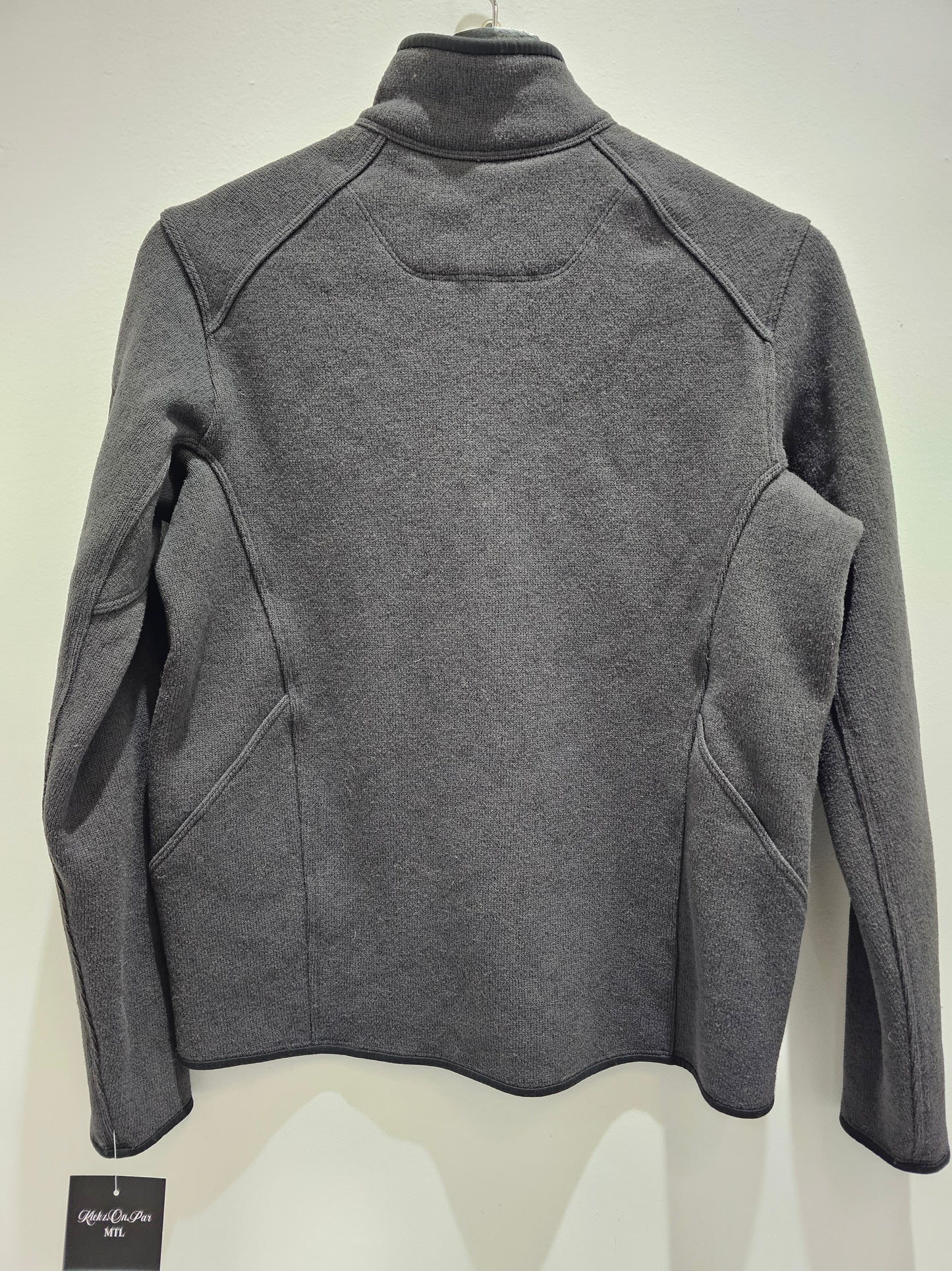 Arcteryx womens Covert cardigan grey full zip sweater