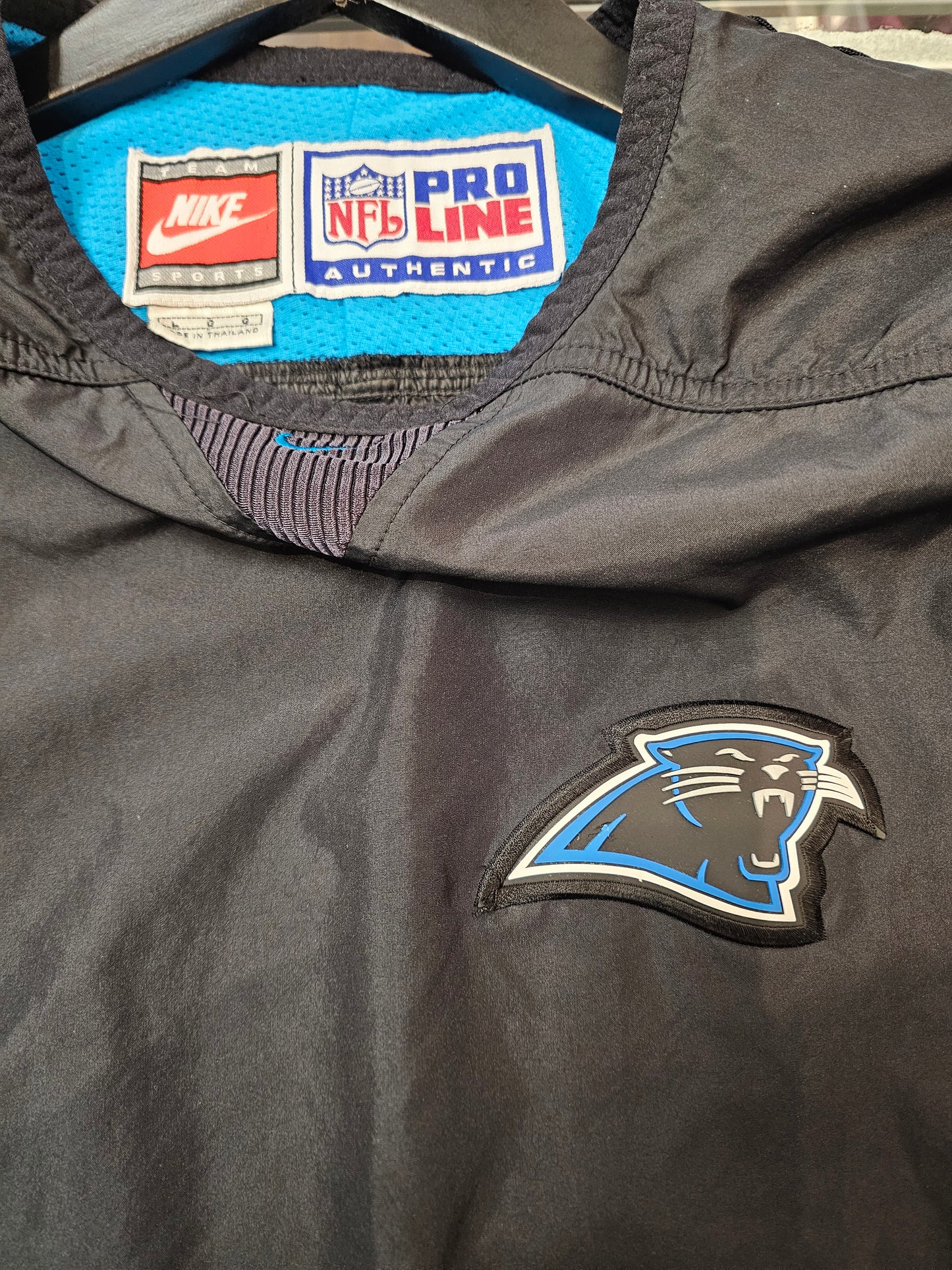 Vintage Nike Pro Line  Authentic Carolina Panthers Varsity Windbreaker sweater