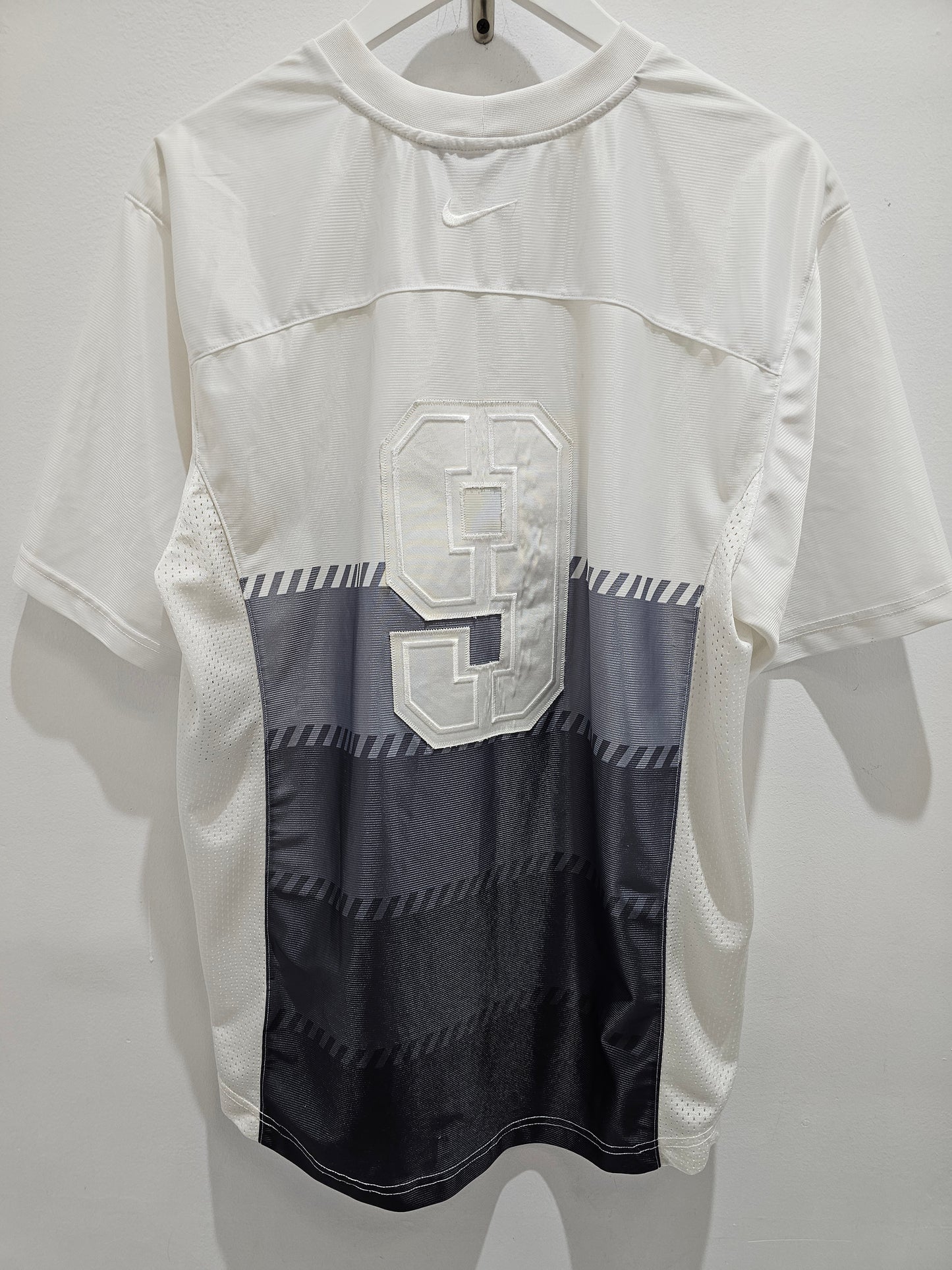 Y2K Nike #9 White Tshirt Jersey