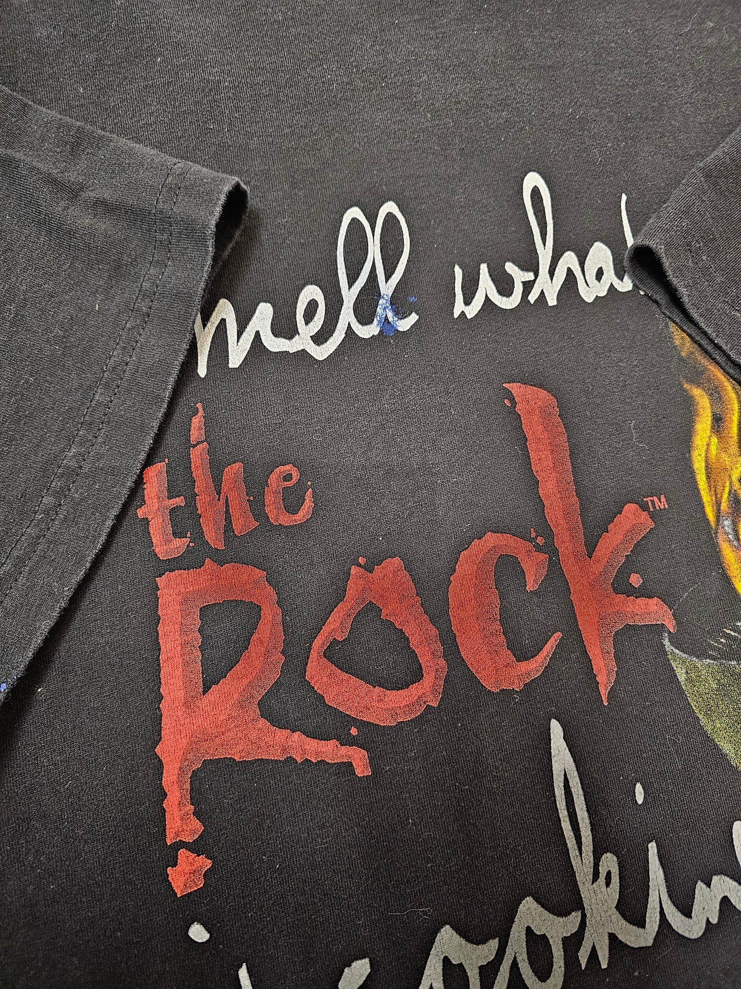 Vintage 99' The rock WF smell what is cooking black tshirt