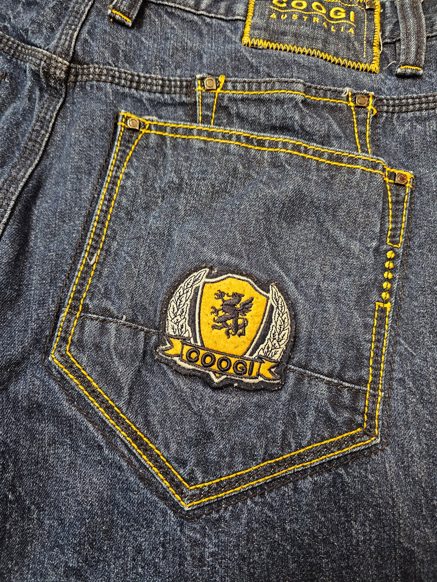 Coogi Australia Y2K denim jeans