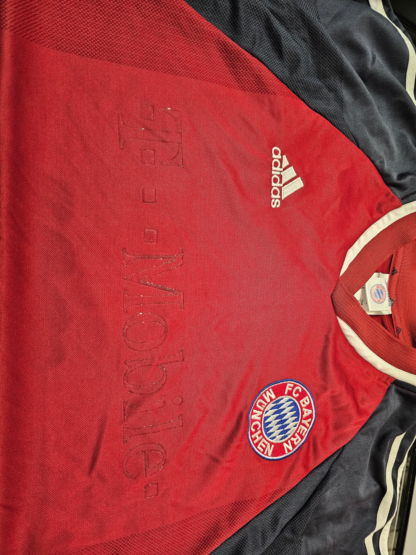 Vintage Adidas FC Bayern Munich 02-03 jersey kit