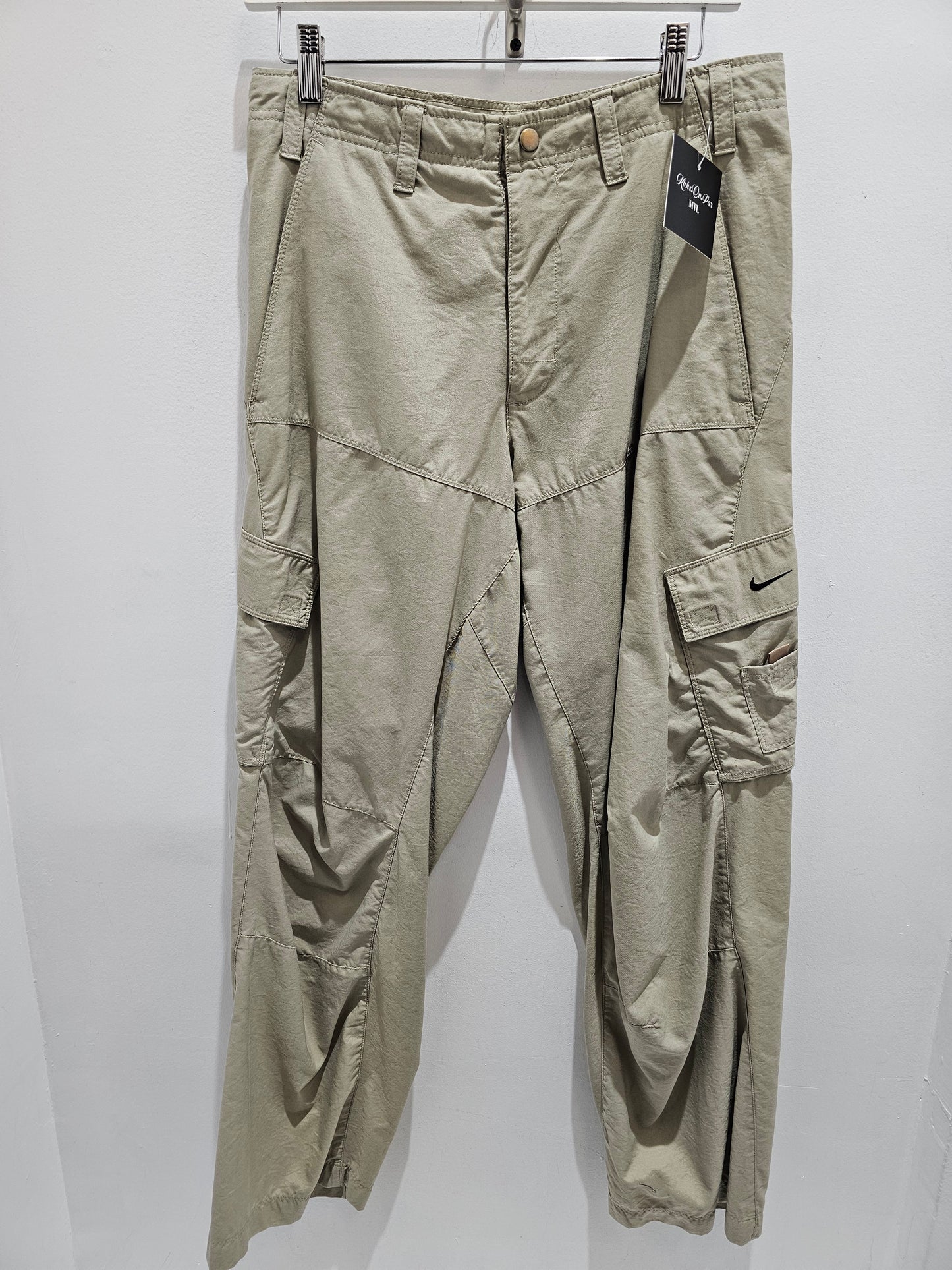 Vintage Nike cargo lightweight pants