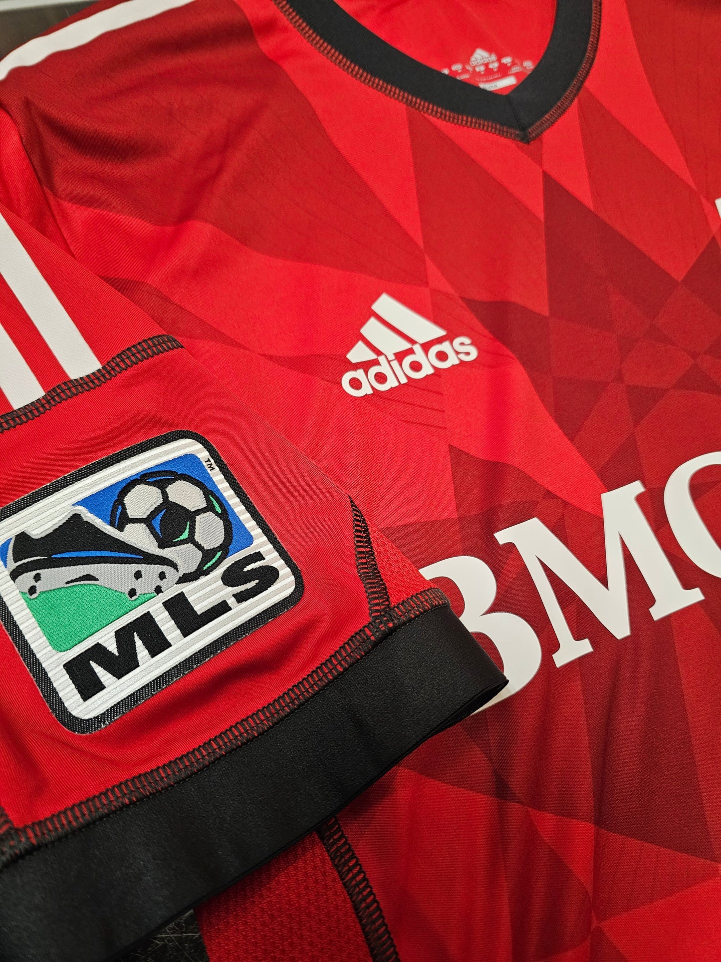 Adidas Toronto FC 2013/14 soccer jersey kit