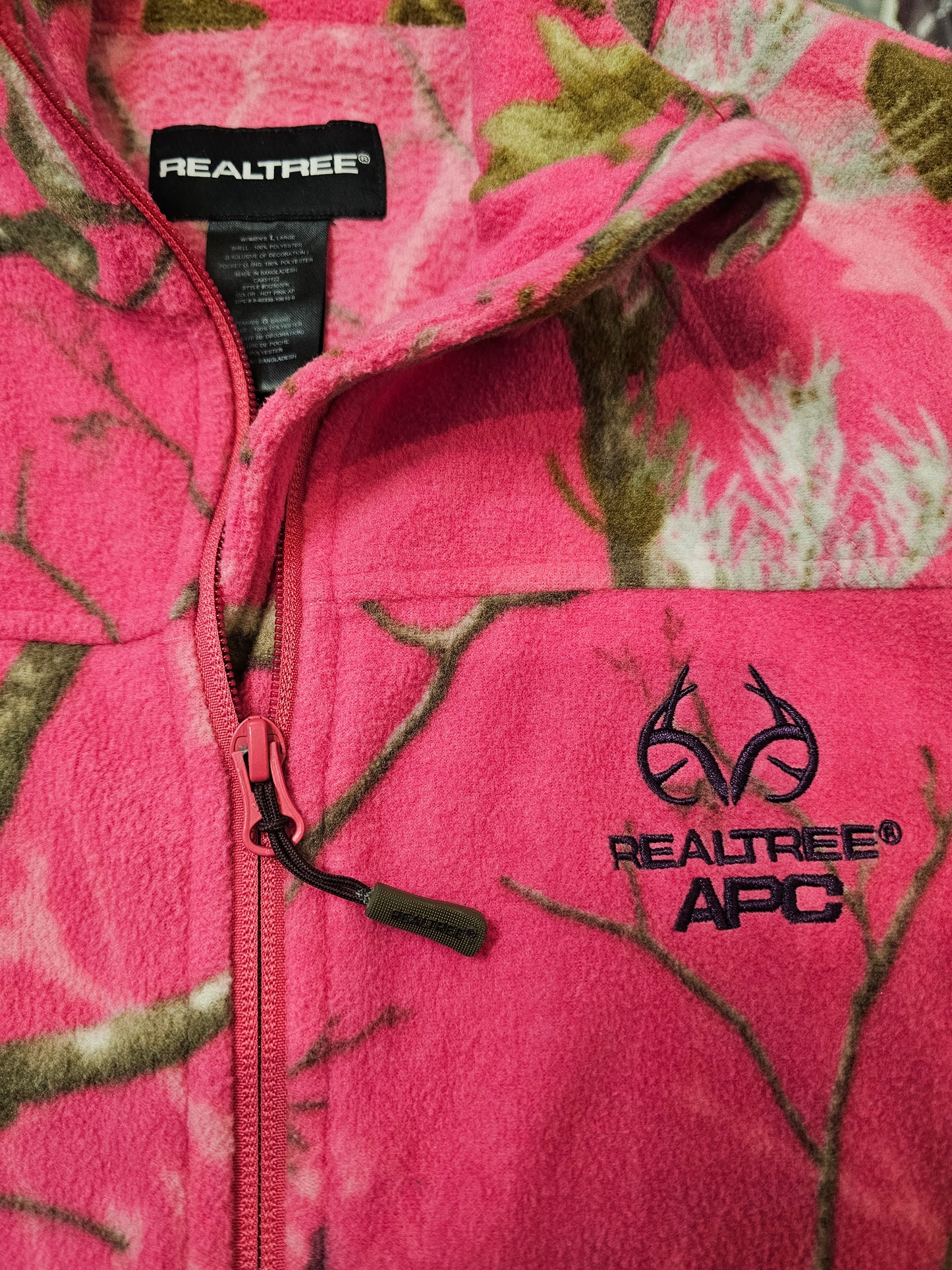 Realtree APC womens zip up sweater